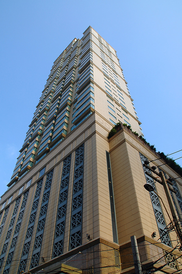 Centrepointe Ratchadamri by John Bek