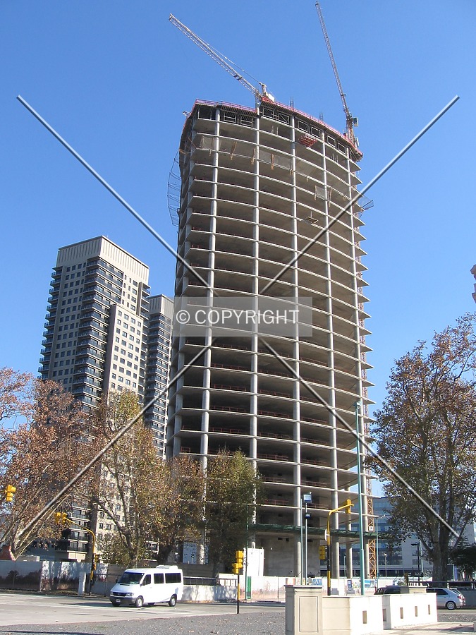 Torre Repsol YPF by Maximiliano Buono