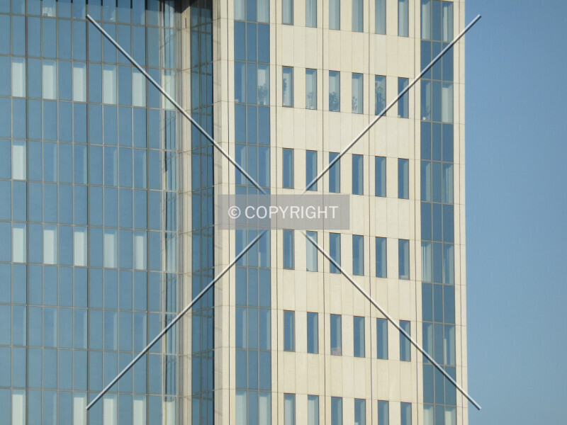 921-275-084