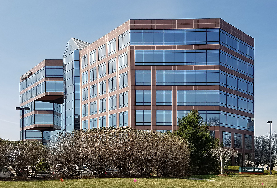 Manchester/270 Office Center III by Ryan Hildebrand