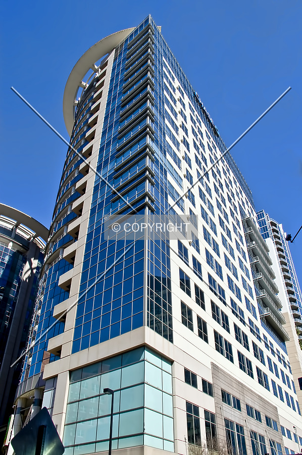 Premiere Trade Plaza Office Tower II by Jorge Molina