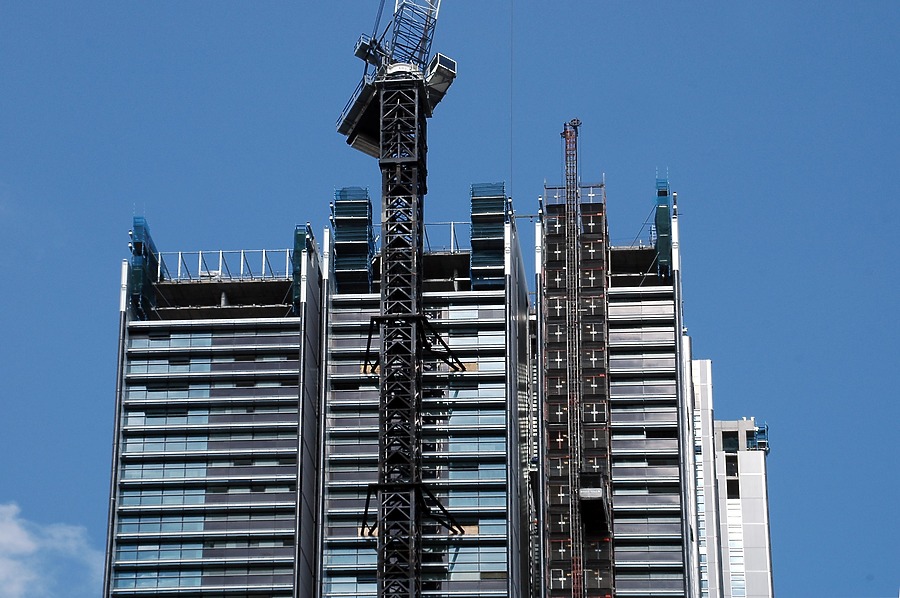 Lumière Residences by John Bek