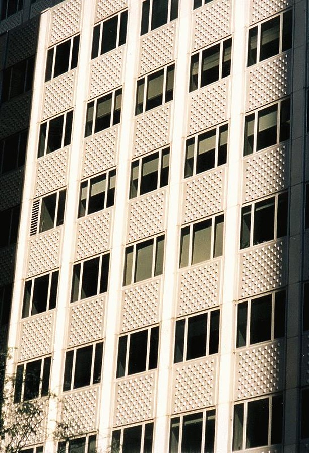 660 Fifth Avenue by Nate Lindsey