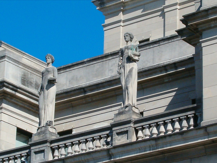 City Hall by Rodney Gunn