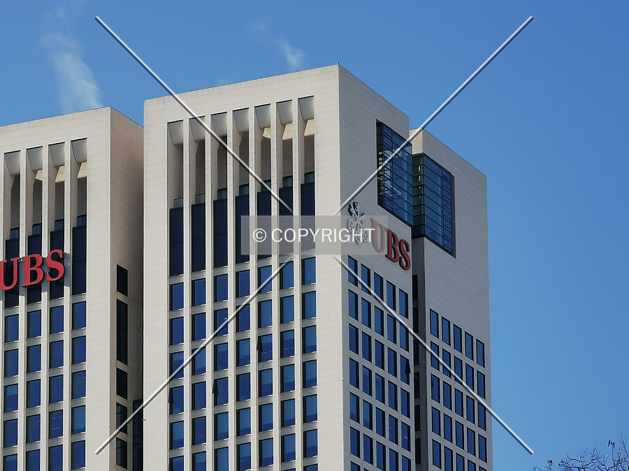 OpernTurm by Nephilim