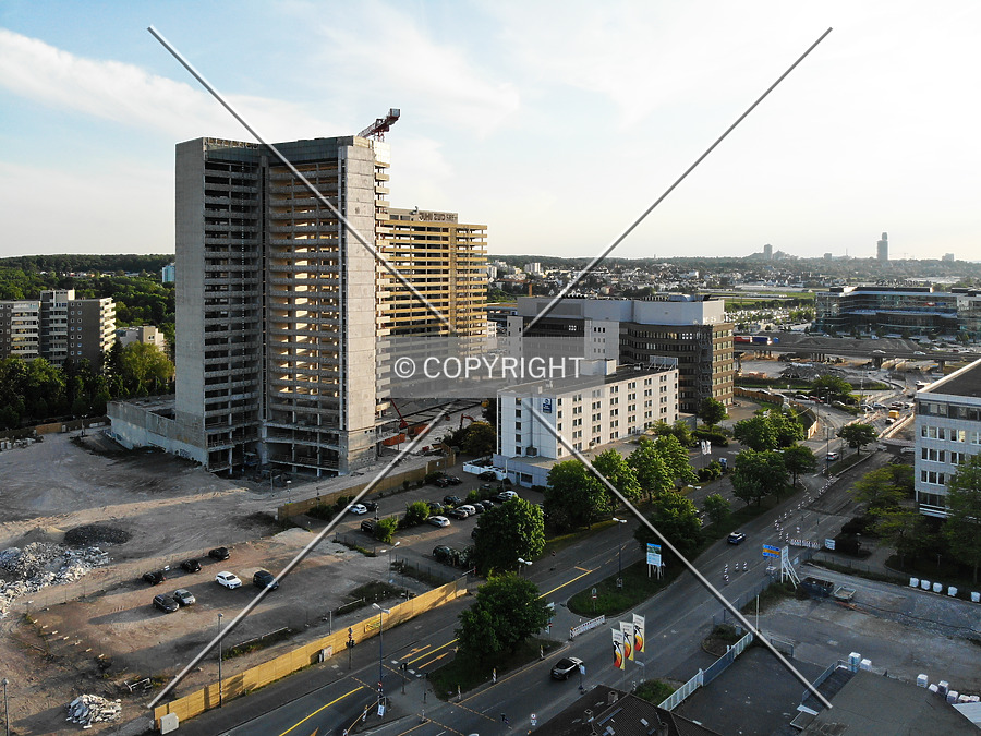 Vitopia Campus Tower II by Nephilim