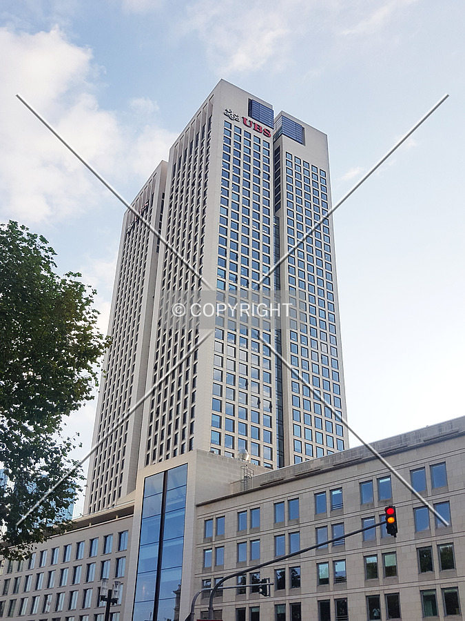 OpernTurm by Nephilim
