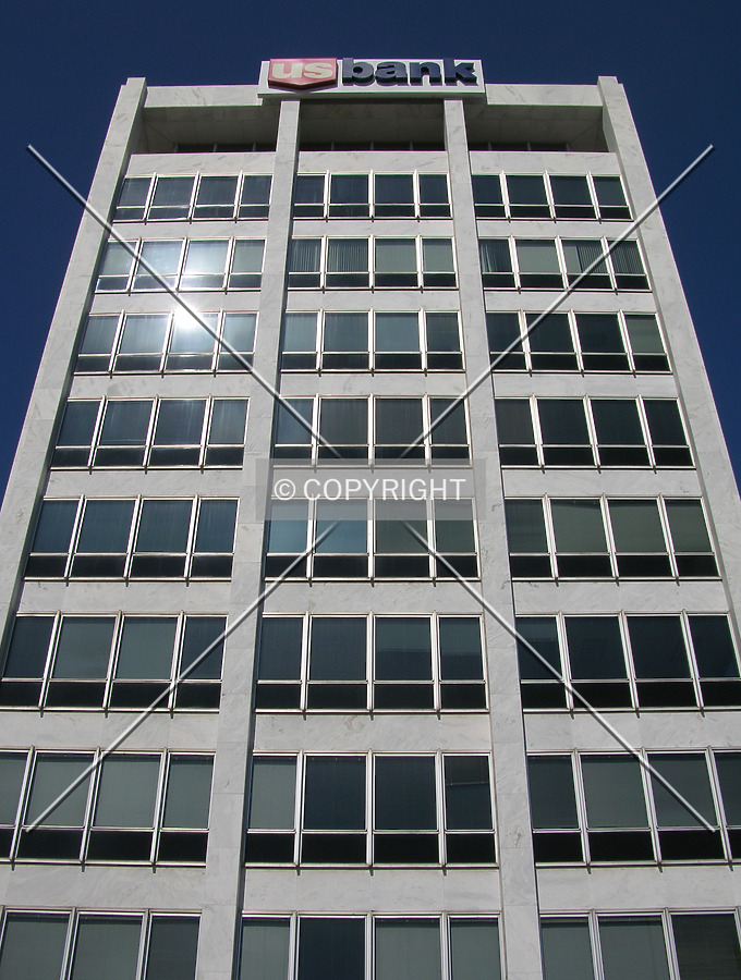 US Bank Building by Chris Patriarca