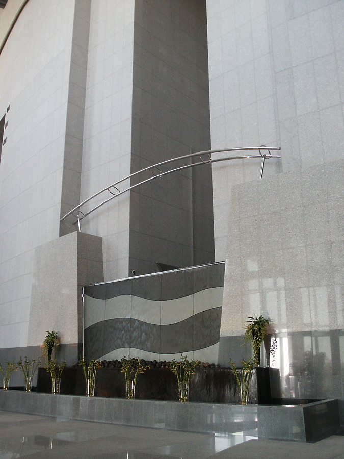 Kingdom Centre by Daniel Kieckhefer