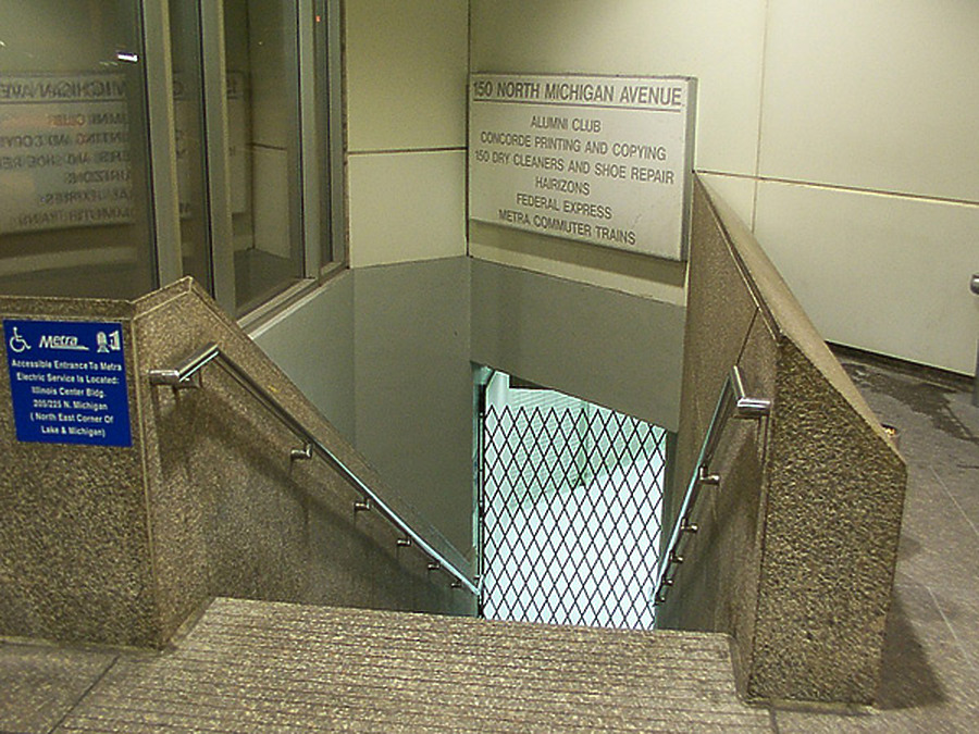 Crain Communications Building by Daniel Kieckhefer