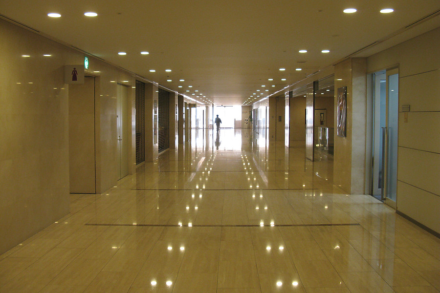 Tokyo Opera City Tower by Kevin Hemphill
