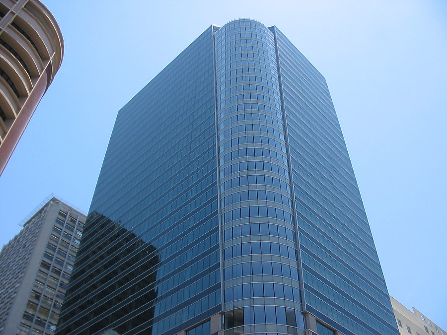 Torre Almirante by Virgilio Grimaldi