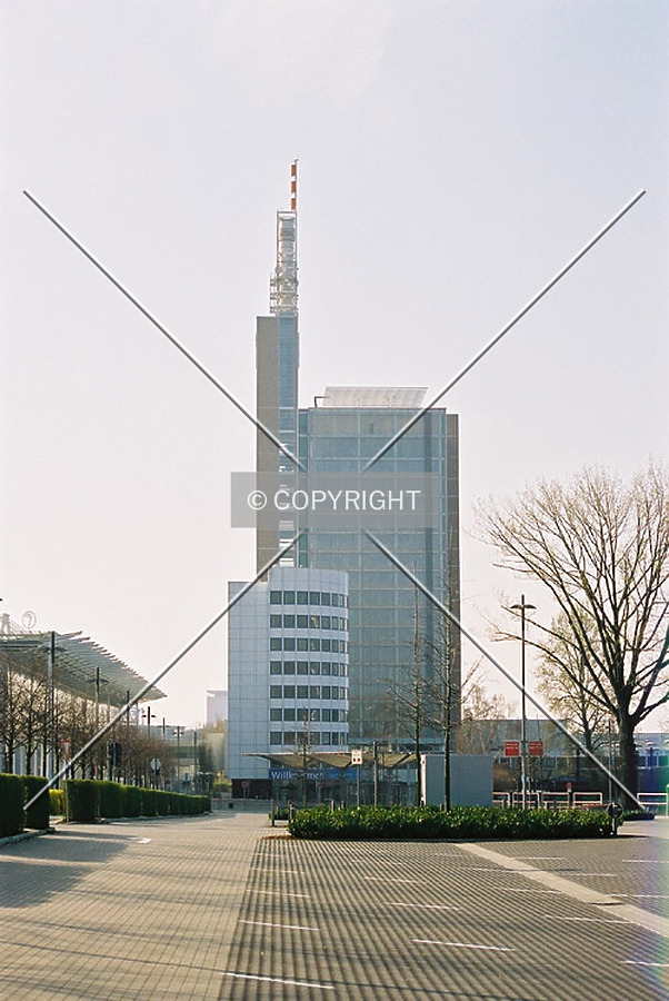Verwaltungsgebäude Nord by Nephilim
