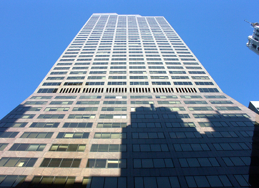 520 Madison Avenue by Nate Lindsey