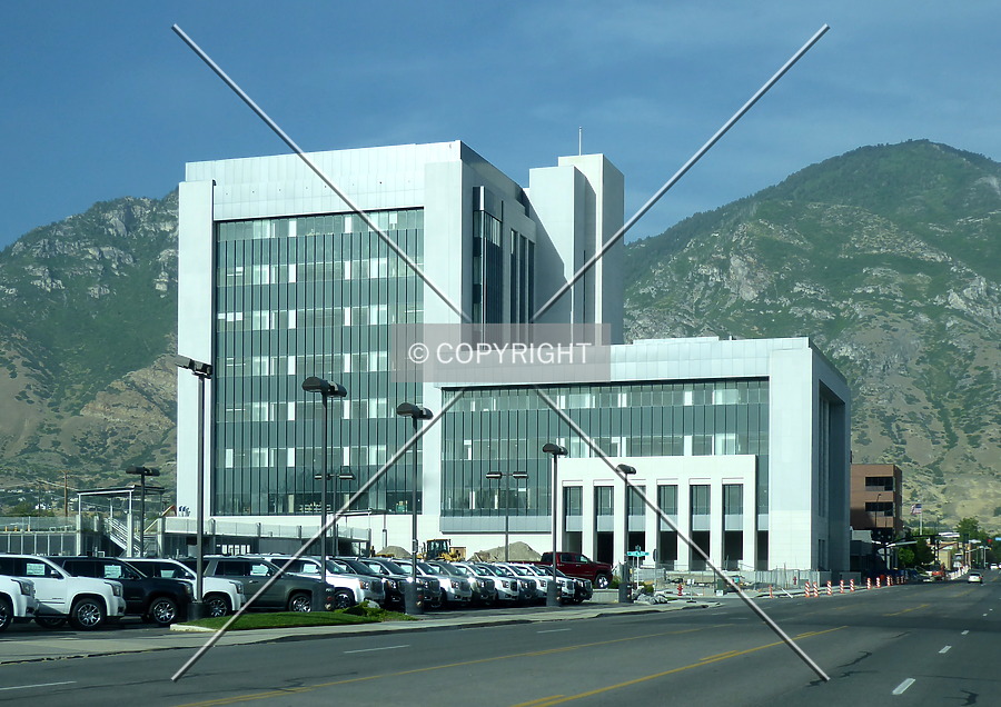 Fourth Judicial District Courthouse by Chris Patriarca