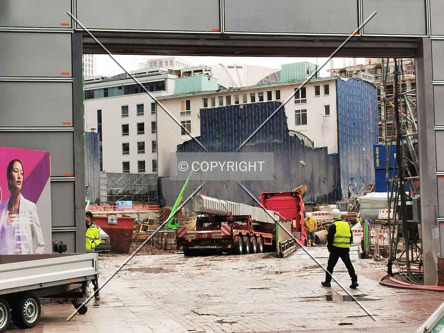 FOUR Frankfurt - Tower 4 by Nephilim