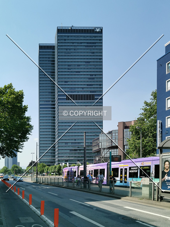 City-Hochhaus by Nephilim