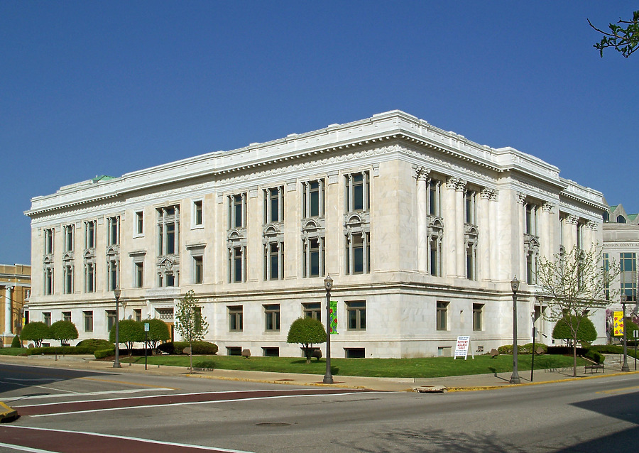 Madison County Courthouse by Ryan Hildebrand