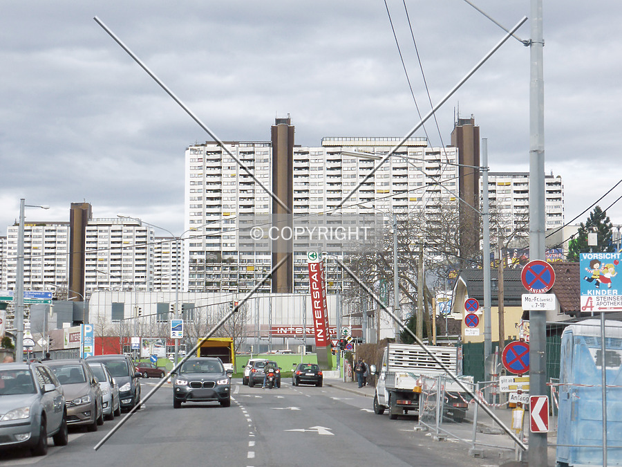 Wohnpark Alterlaa - Block A1-A4 by Nephilim