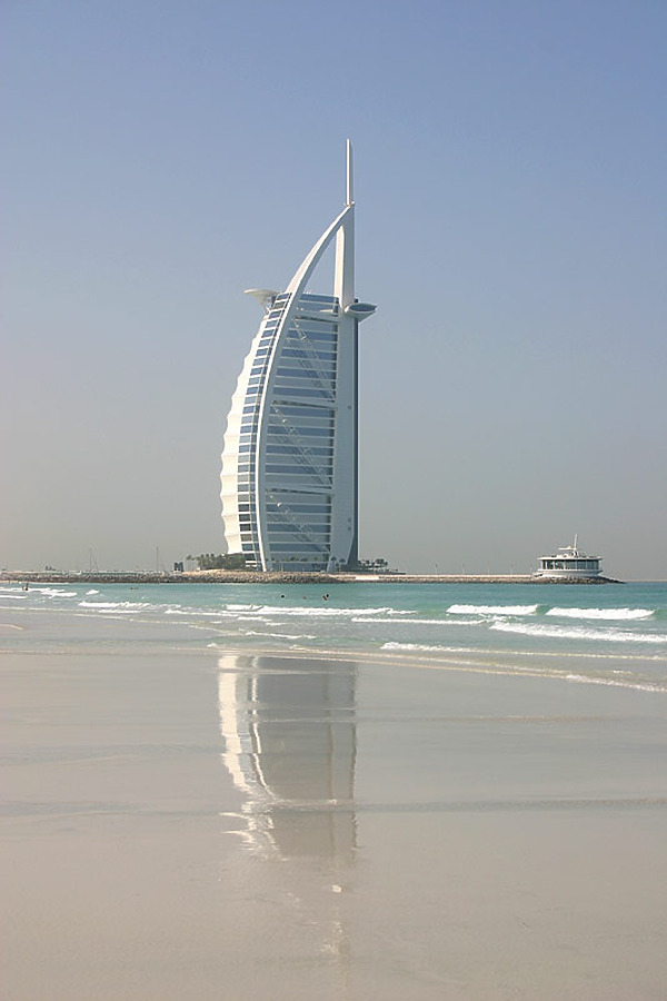 Burj Al Arab by Michiel van Dijk