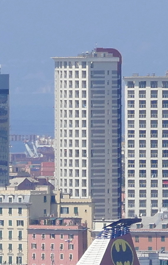 Torre Faro A by Judikaël Ninon