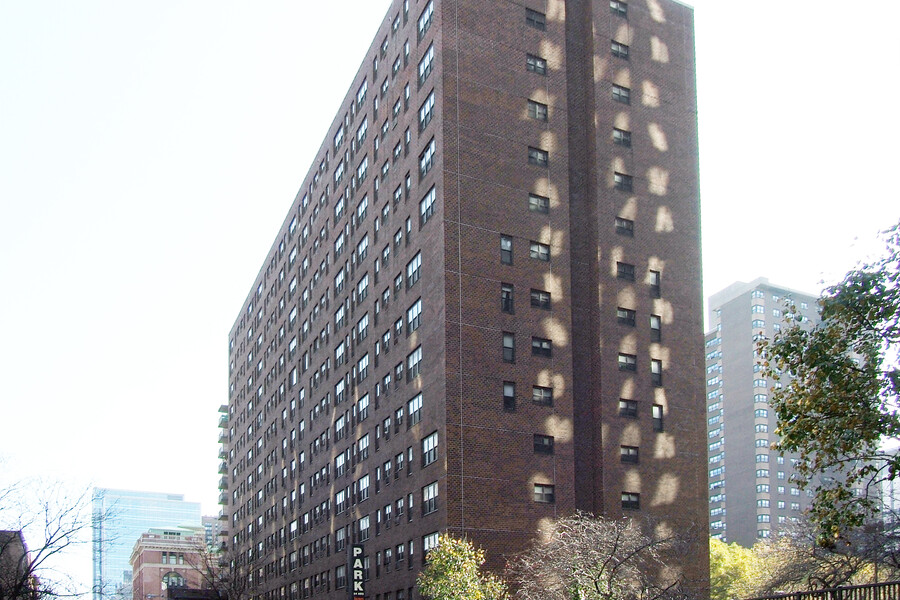 Renwick Gardens