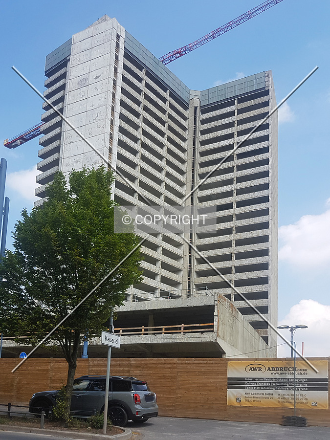 Vitopia Campus Tower II by Nephilim