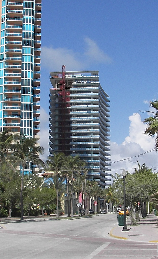 Apogee South Beach by Rodney Gunn
