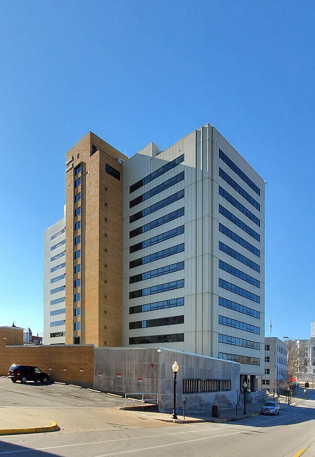 Jefferson State Office Building by Ryan Hildebrand