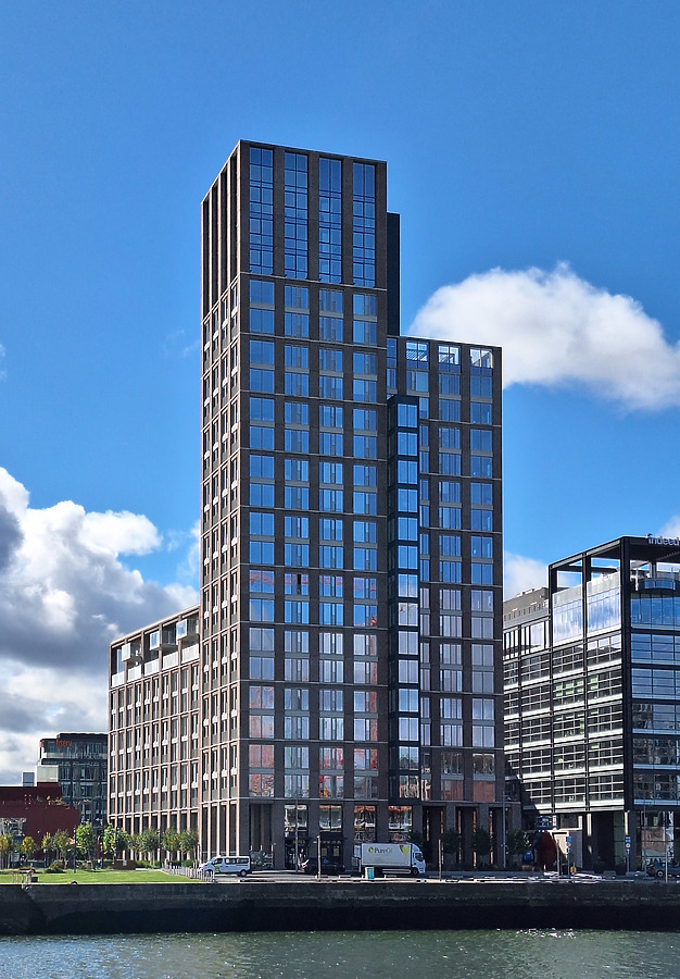 Capital Dock by Huopa
