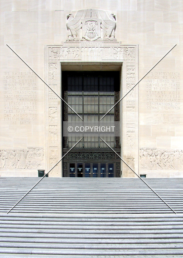 Louisiana State Capitol by Chris Patriarca
