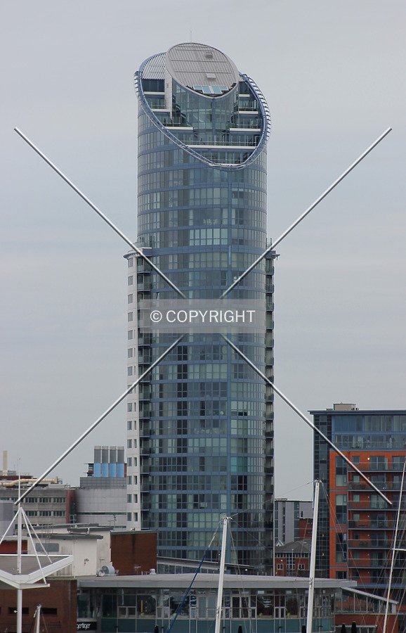 1 Gunwharf Quays by Florian Barbier