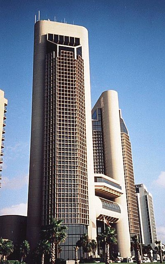 One Shoreline Plaza - South Tower by Kevin Lehnhardt