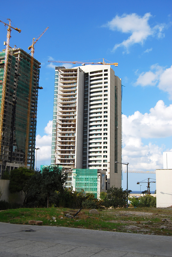 Beirut Tower by Nareg Karamanoukian