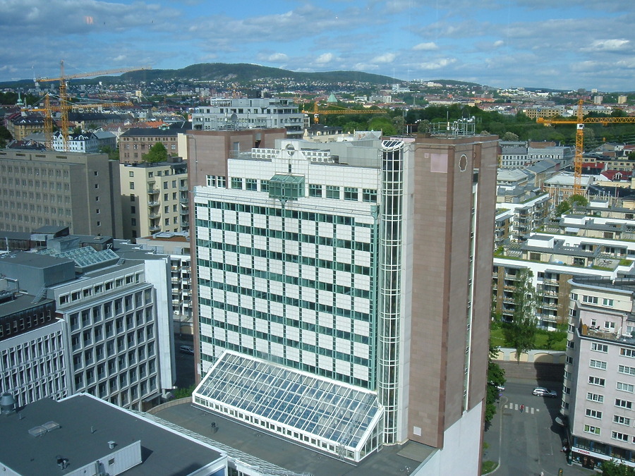 Shell-bygget by Kjetil Balog