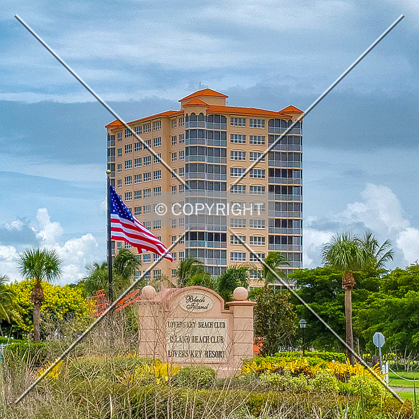 Island Beach Club by Ryan Hildebrand