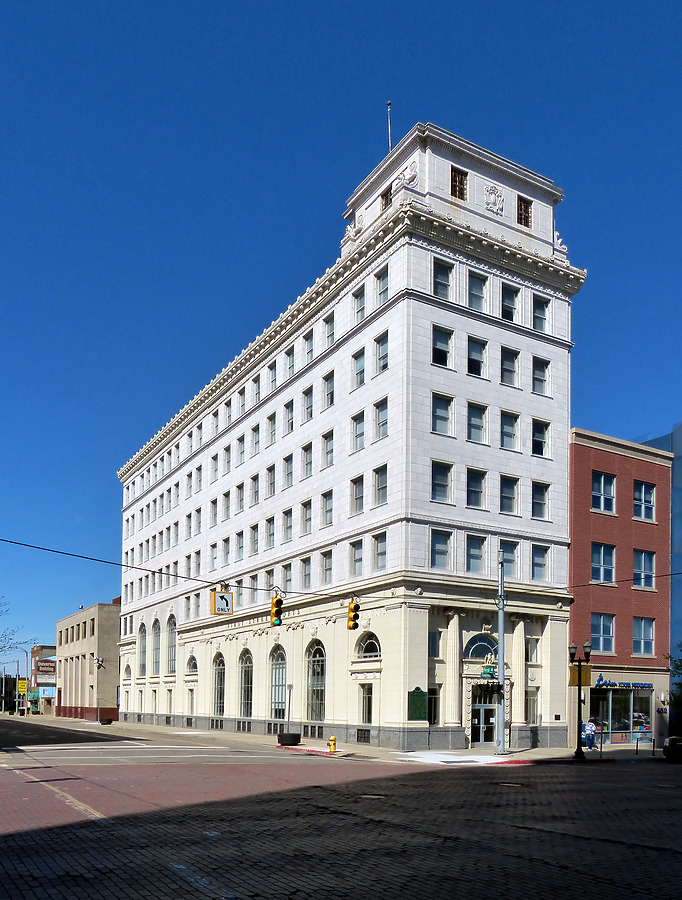 First Street Lofts by Nate Lindsey