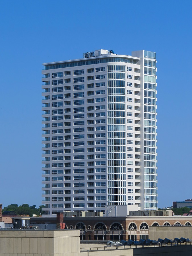 The Moderne by James Peacock