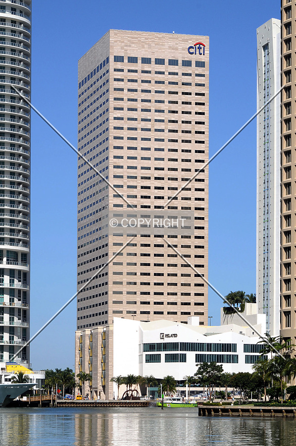 Citygroup Center by Jorge Molina