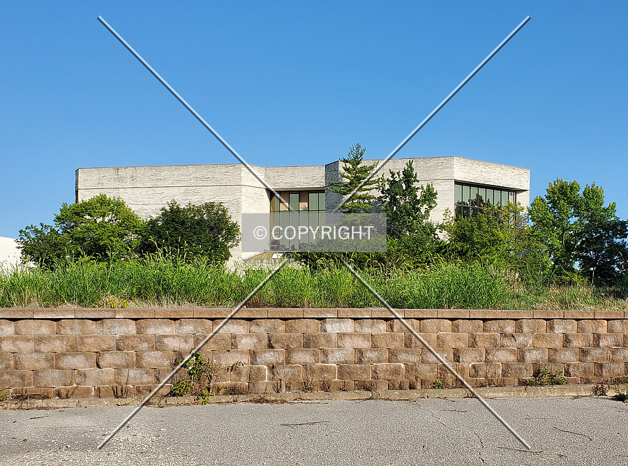 Jamestown Mall by Ryan Hildebrand