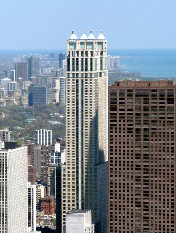 900 North Michigan by Nate Lindsey