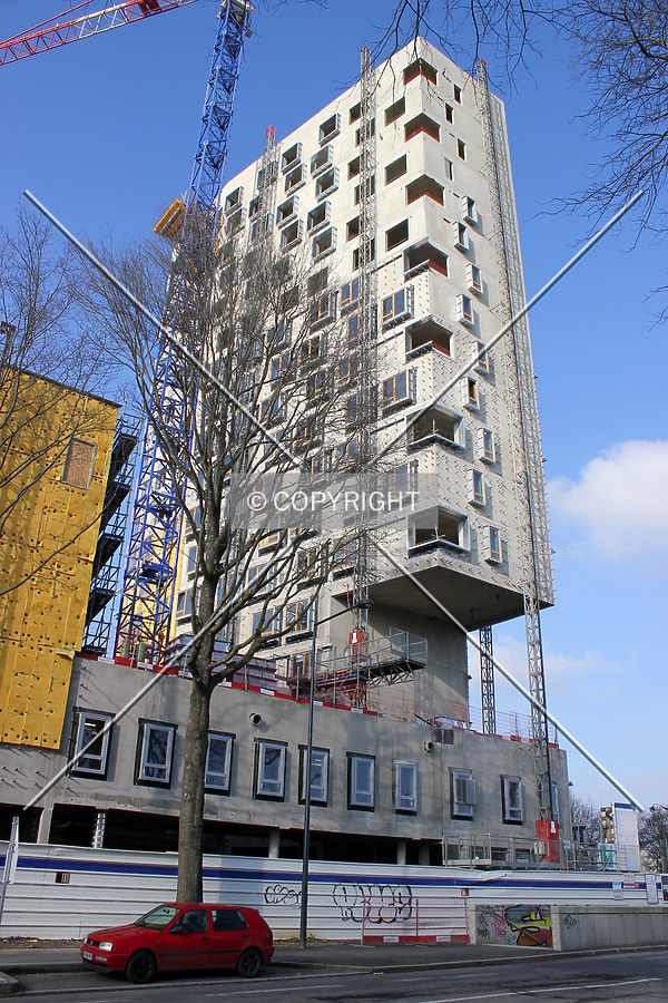 Tour Michel Denis by Florian Barbier