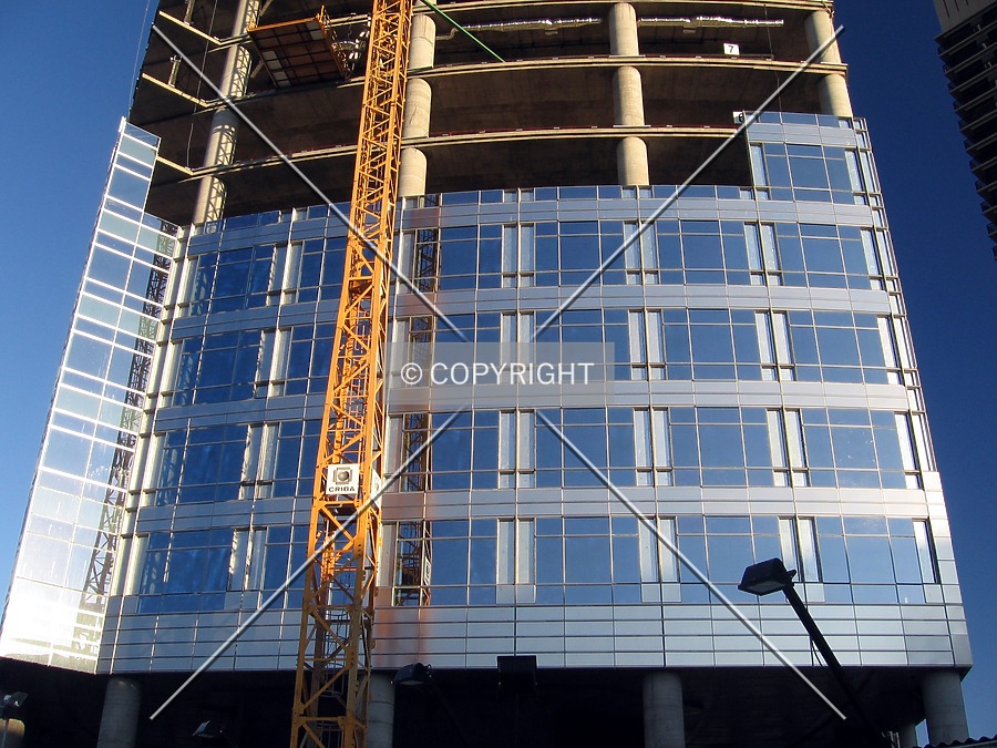 Torre Repsol YPF by Maximiliano Buono