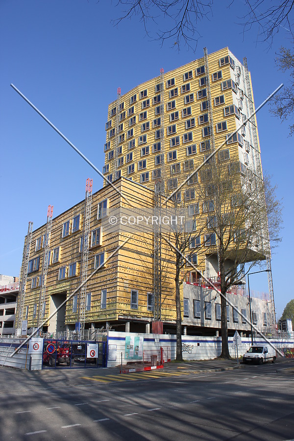 Tour Michel Denis by Florian Barbier