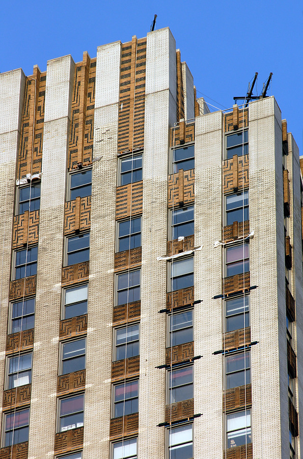 Daily News Building by Scott Murphy