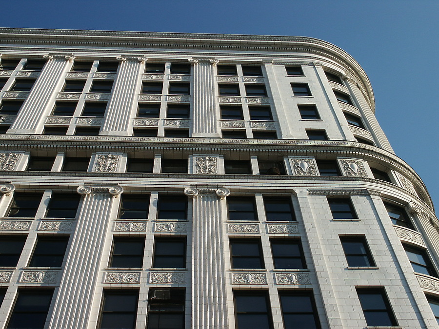 Bridgeview Bank Uptown by Daniel Kieckhefer