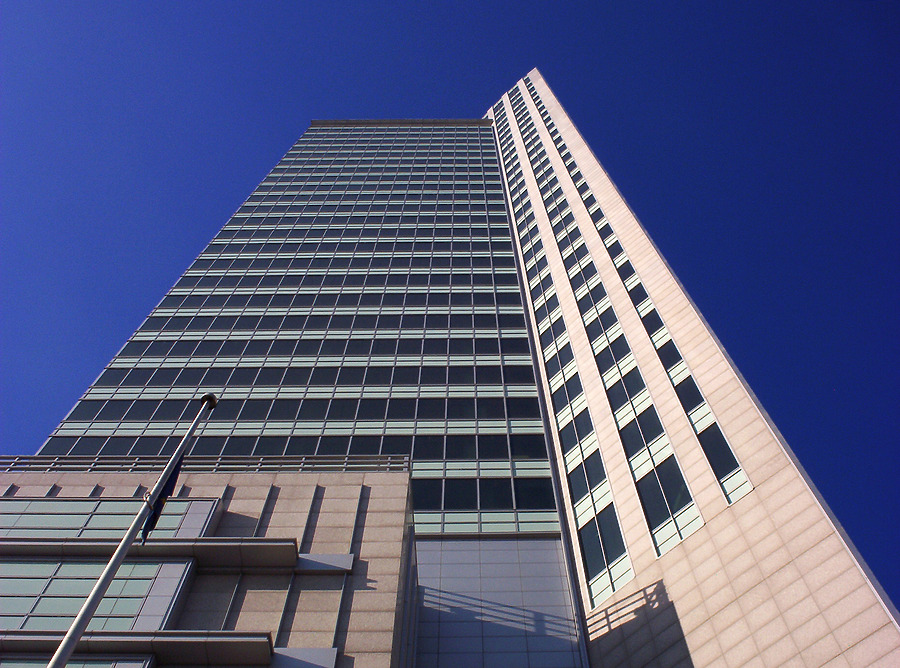 Warsaw Financial Center by Pavel Toczynski