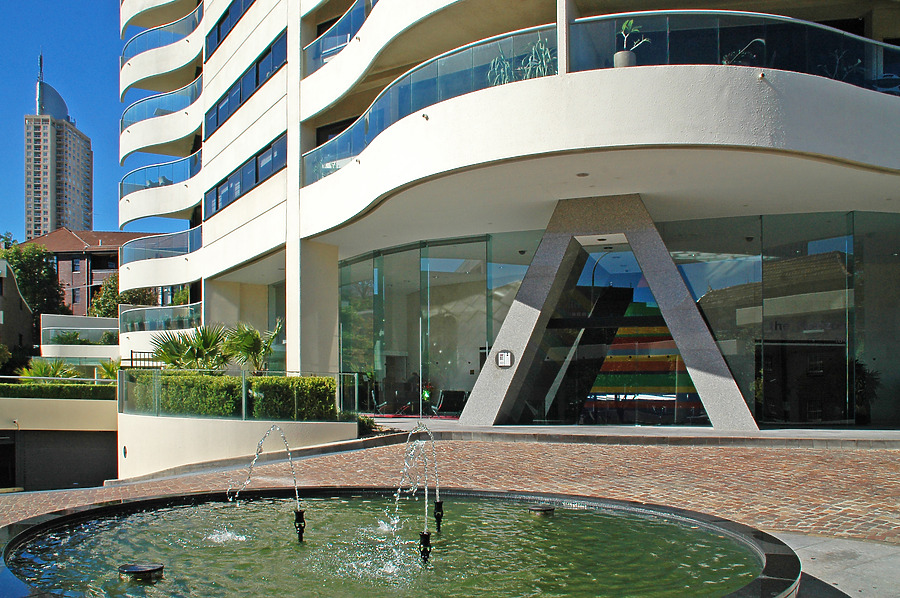 Horizon Apartments by John Bek