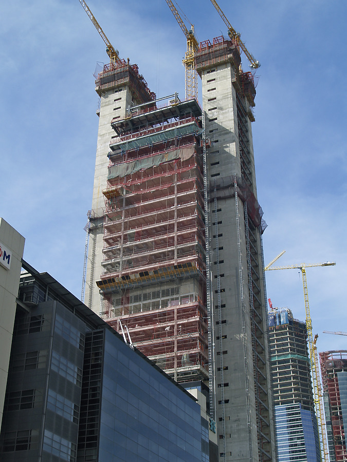 Torre Caja Madrid by Cesar Serrano
