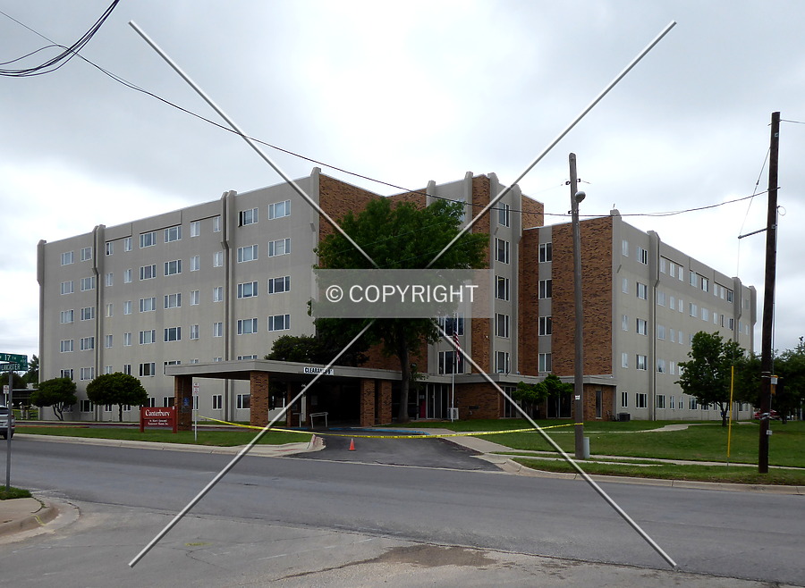 Canterbury South Apartments Photo 941-843-101 - Stock Image - SKYDB